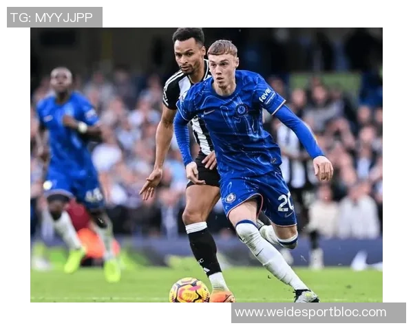 切尔西对阵曼城海报发布福法纳独自出镜展现斗志与决心